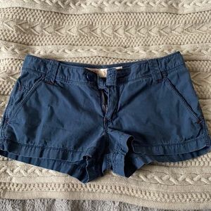 navy shorts